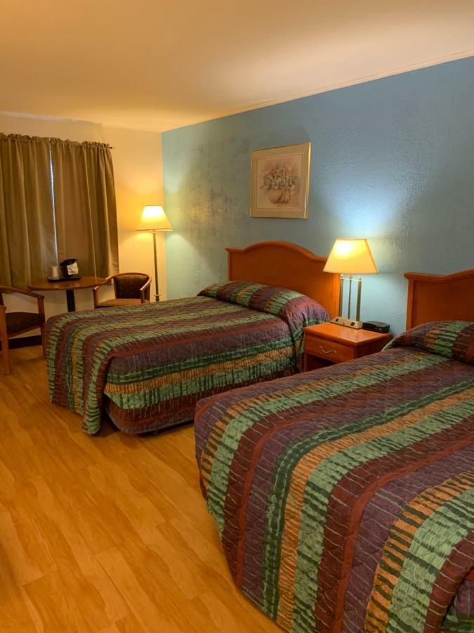 Travelodge By Wyndham Strasburg/Lancaster Amish Country Room photo